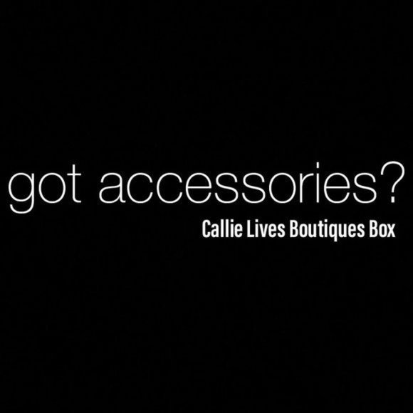 Callie Lives Accessories - MYSTERY ACCESSORIES BOUTIQUE BOX by Callie 5 PC LIVE AUCTION SALE